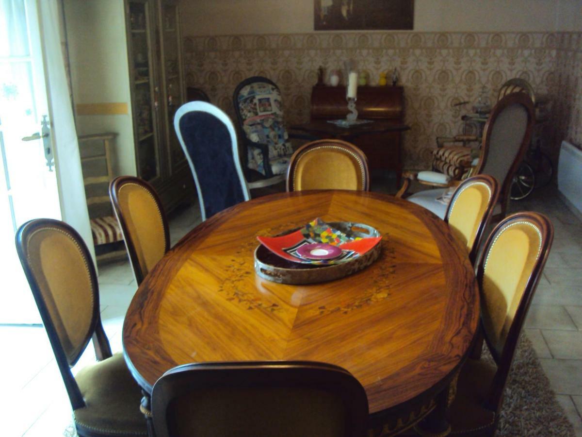 מלון Le Perreon Maison Les Bleuets מראה חיצוני תמונה