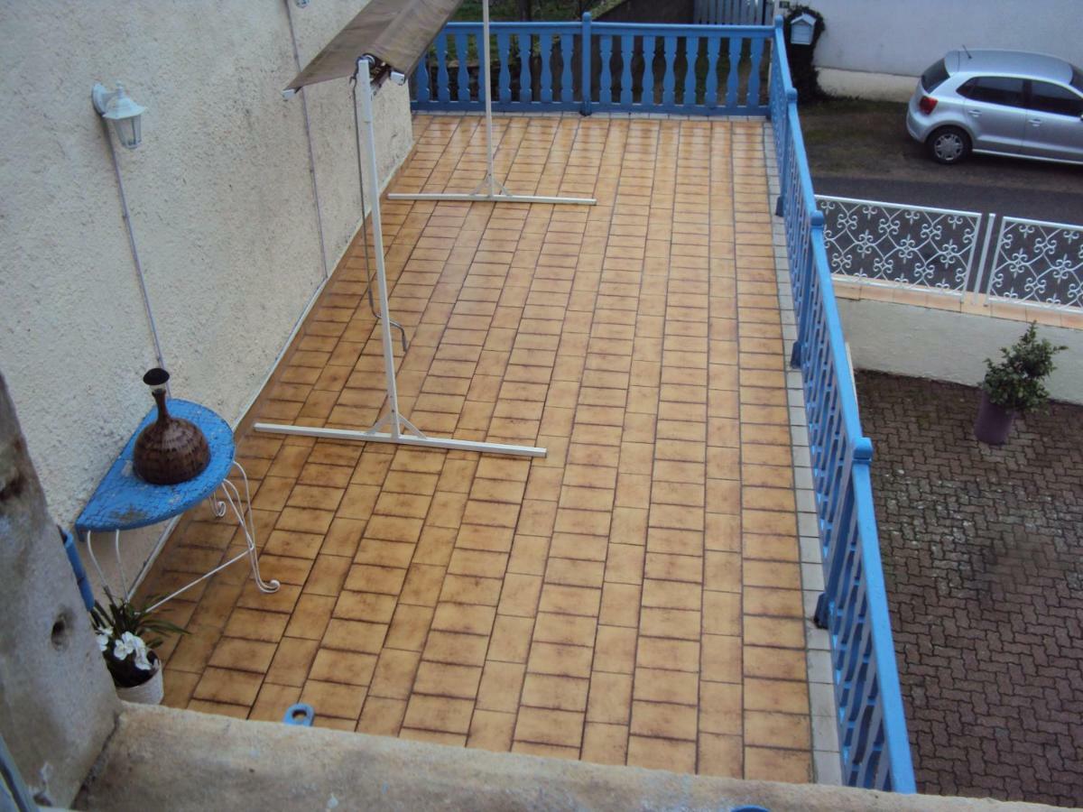 מלון Le Perreon Maison Les Bleuets מראה חיצוני תמונה