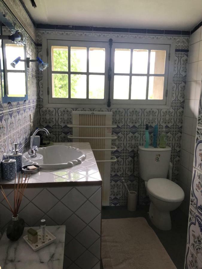 מלון Le Perreon Maison Les Bleuets מראה חיצוני תמונה